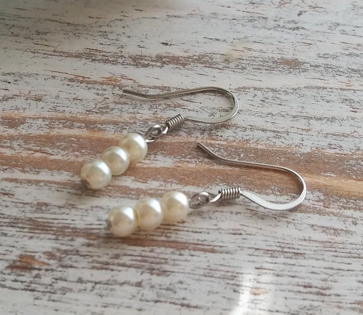 Pearl Earrings / Ivory Pearl Earrings / Cream Pearl Earrings / Off White Pearl Earrings / Glass Pearl Earrings / Stainless Steel Hooks / USA