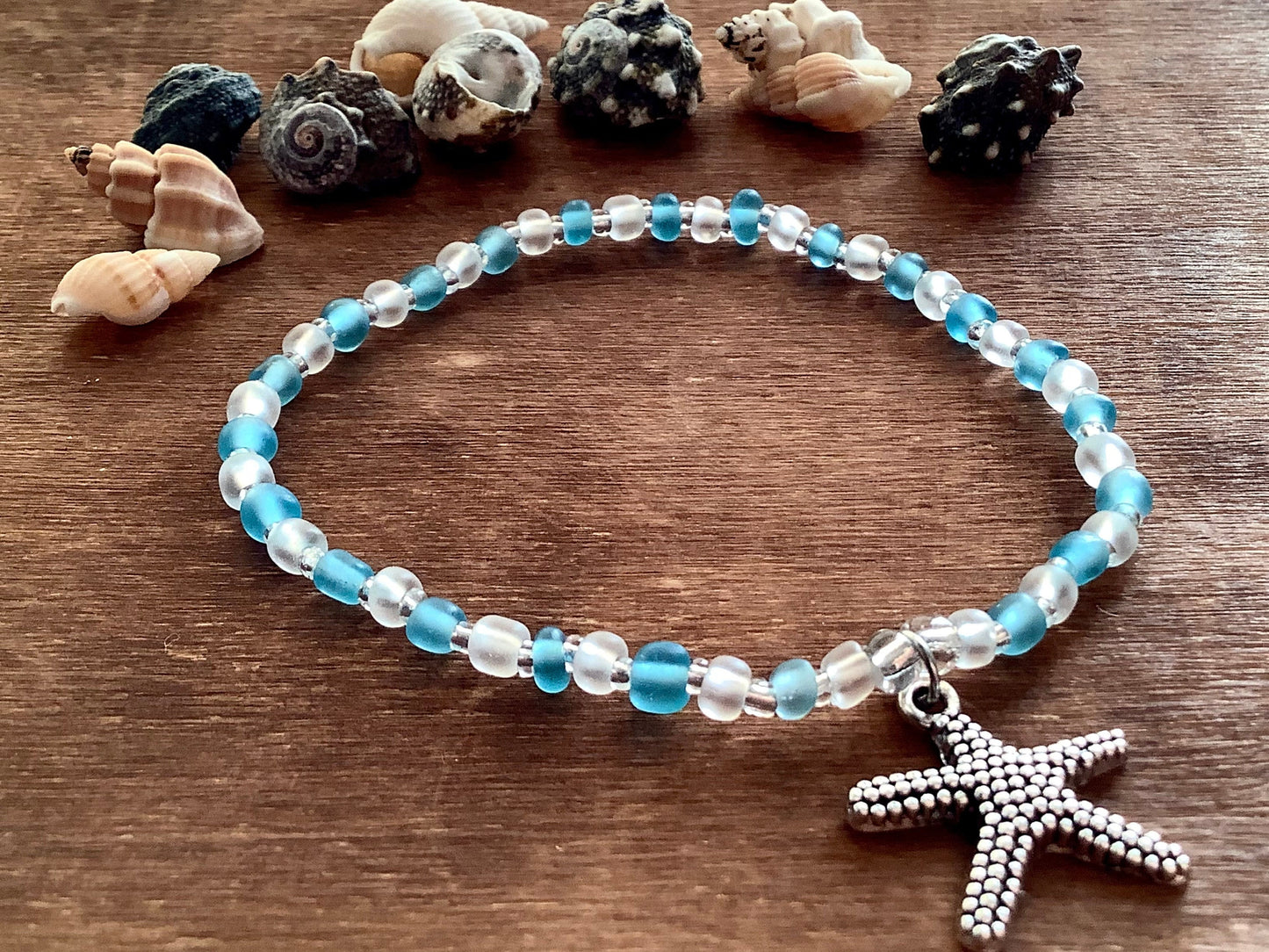 Starfish Bracelet, Stretch Bracelet with Sea Glass Style Beads, Blue and White Matte Glass Seed Beads, Beach Bracelet, Summer Bracelet