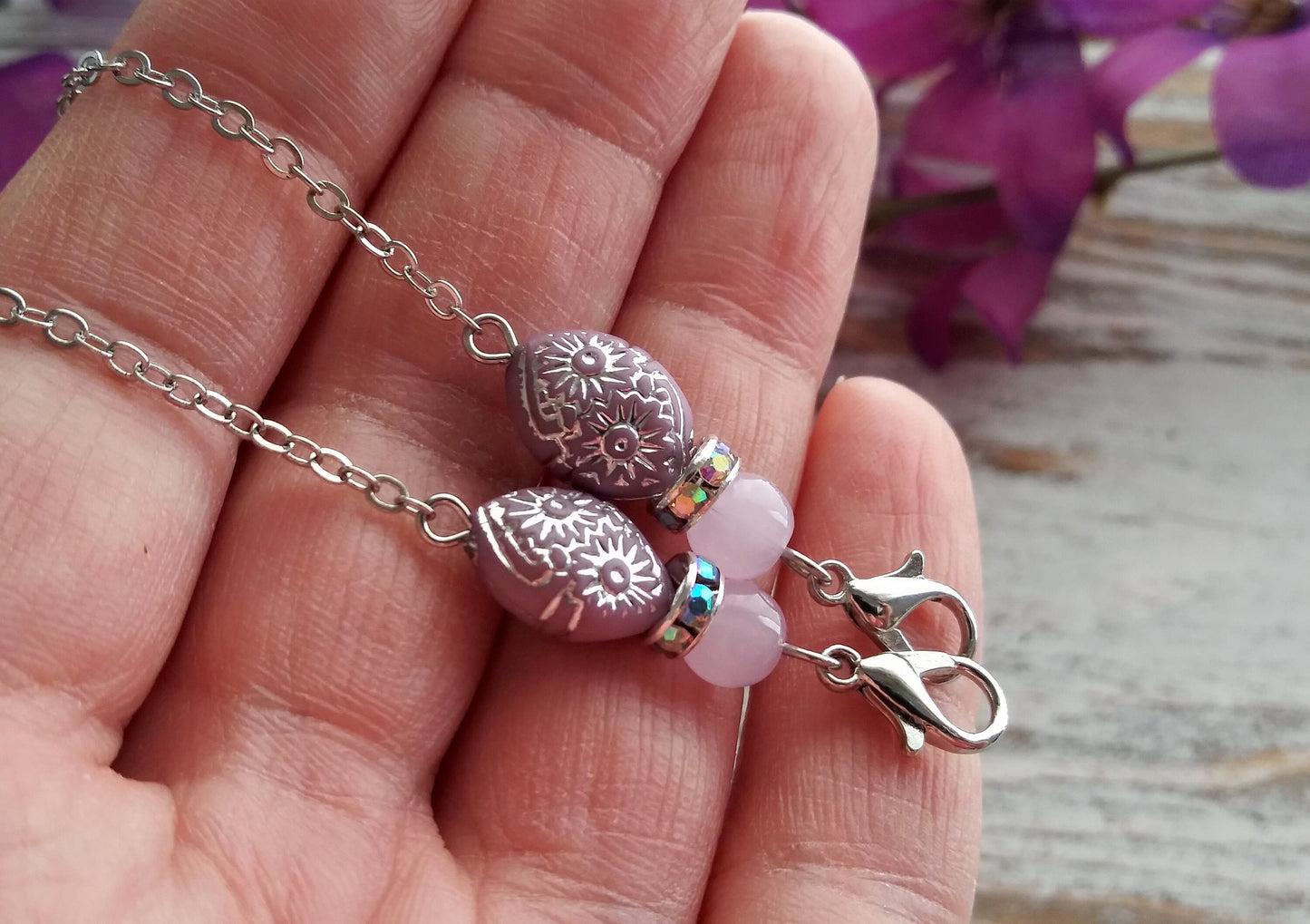 Violet Mist, Mask Chain, Mystic Violet, Pale Violet, Face Mask Chain, Necklace, Mask Necklace, Dainty Chain, Silver Chain, Lilac Glass Beads