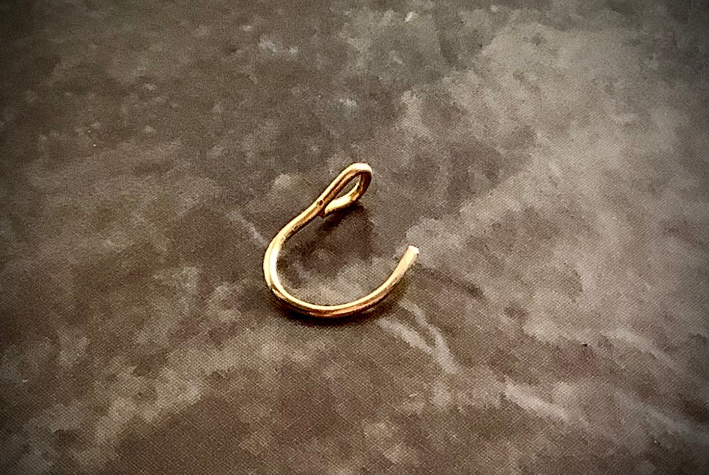 Fake Nose Ring, Barely There Thin Gold, Adjustable Comfortable Practice Nose Ring, Nose Jewelry, Minimalist Nose Ring, Gold Plated Steel